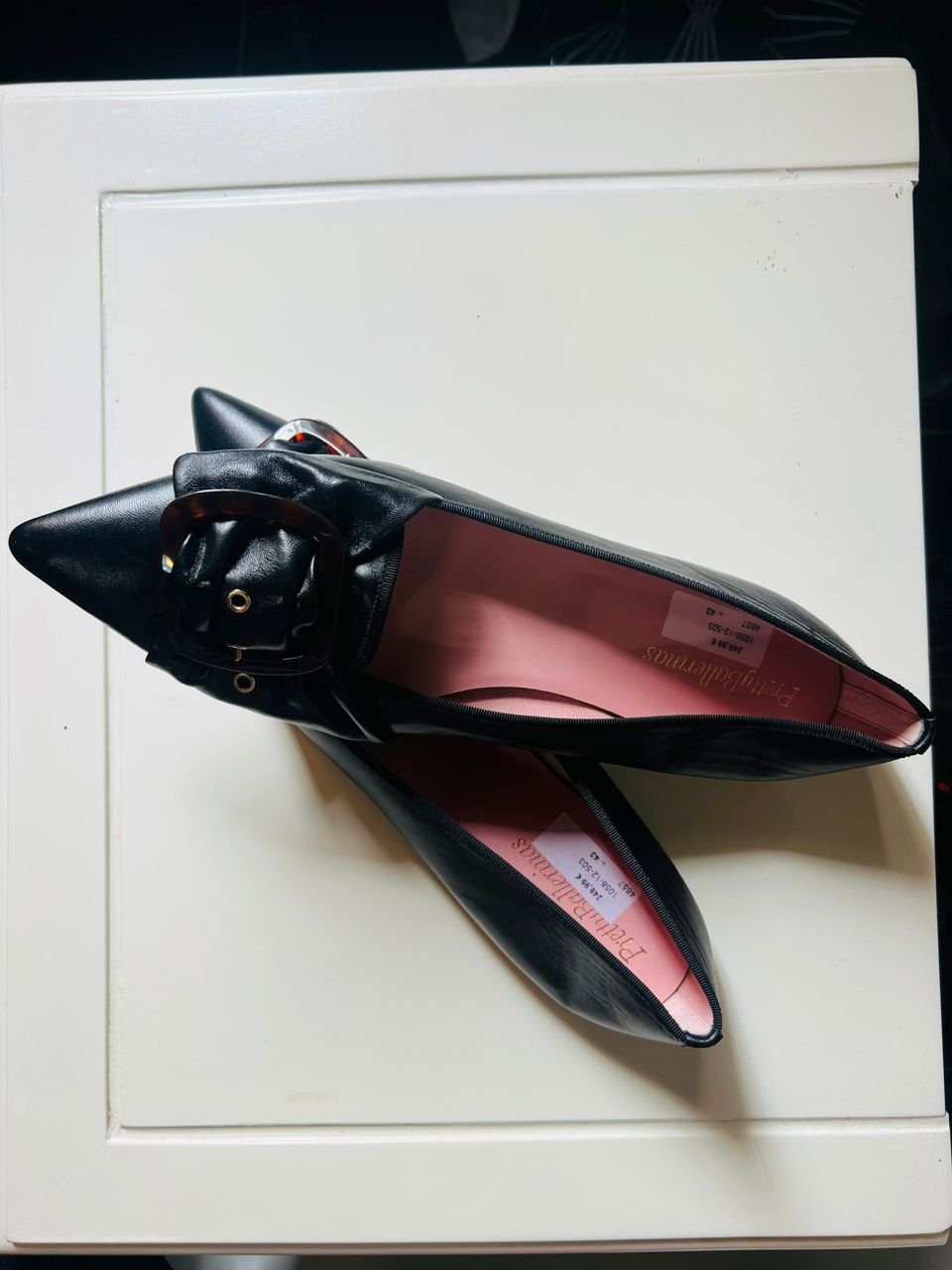 Pretty Ballerinas black flat heels lady shoes. (Spain) - Image 5