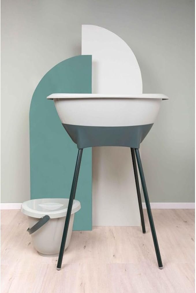 LUMA Unisex Bathtub Stand - Image 4